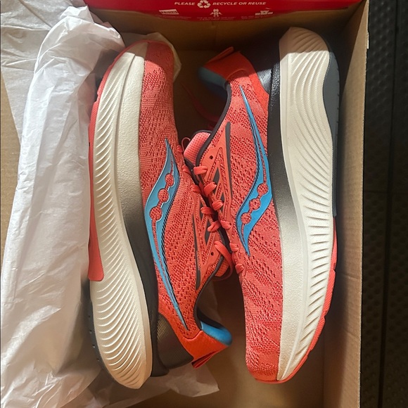 NEW Saucony Echelon 9 Running Shoes Sneakers W SZ8.5 Coral/Ocean - Picture 2 of 9